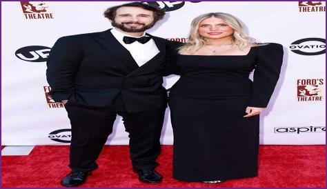 Josh Groban And Natalie McQueen: A Holiday Collaboration